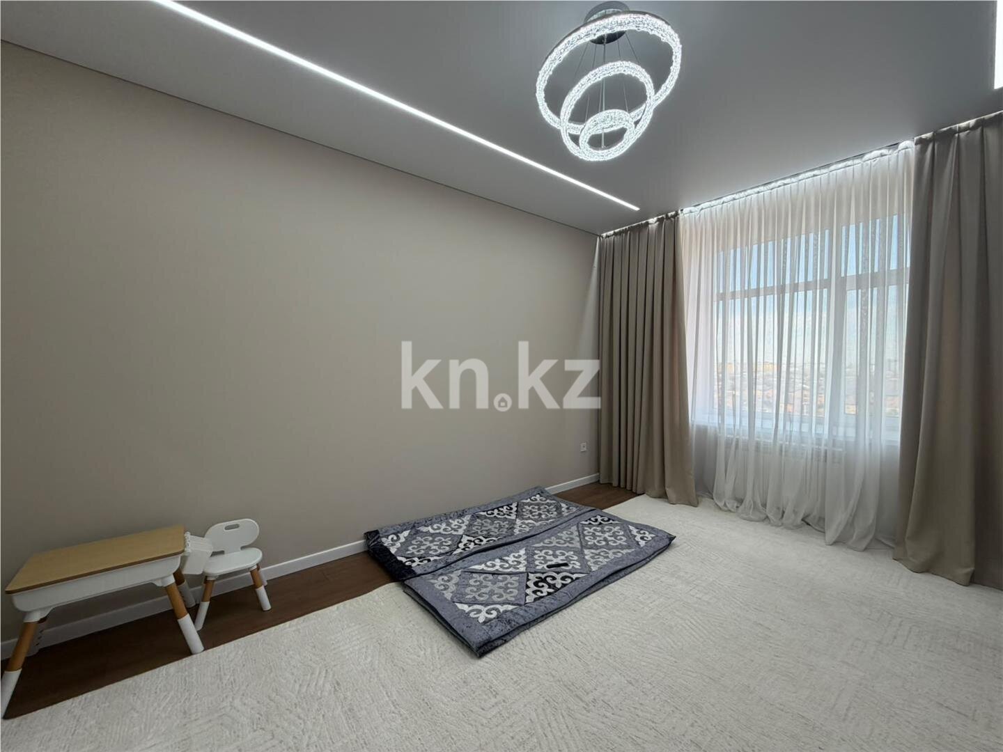 Продажа 3-комнатной квартиры, 91 м² в Караганде