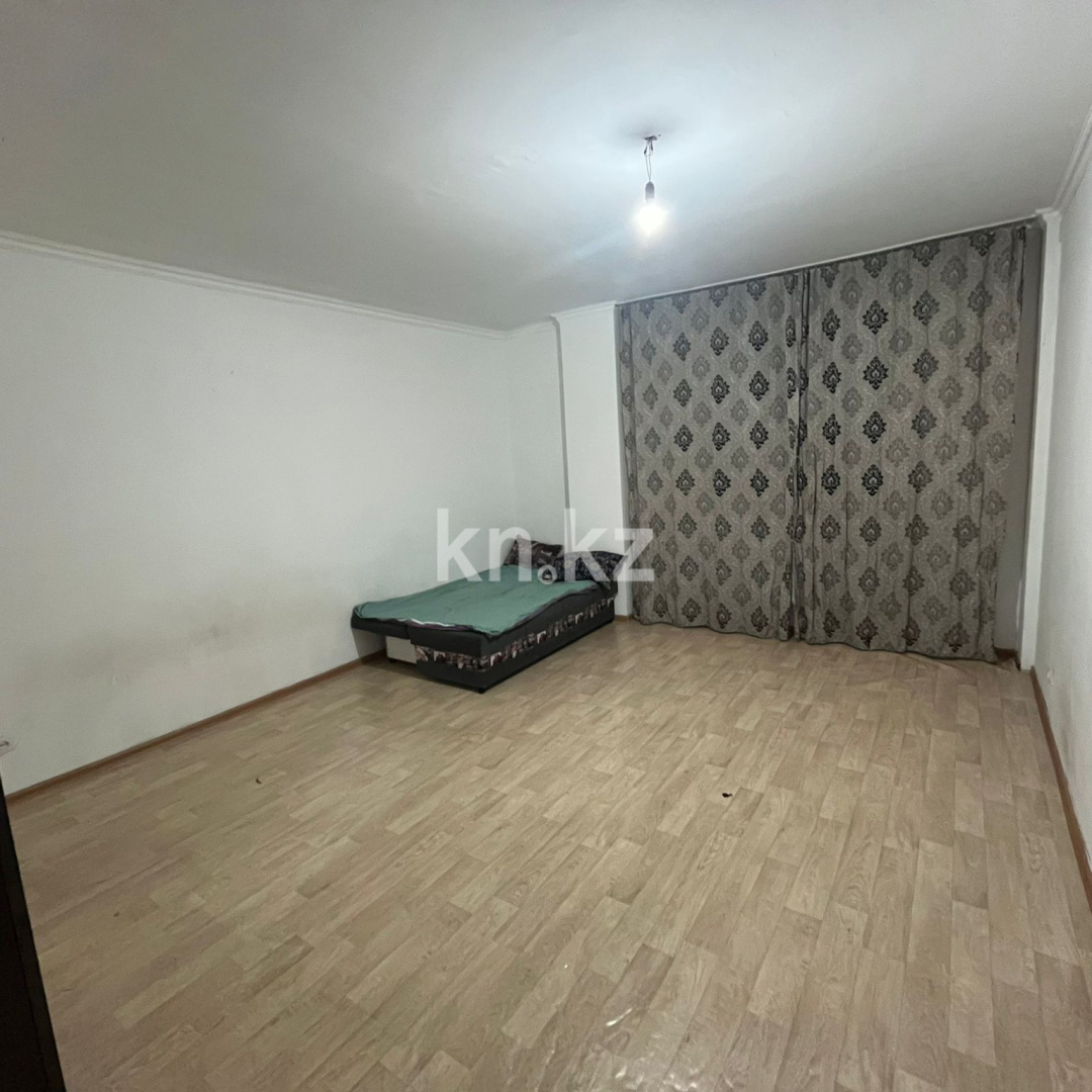 Продажа 2-комнатной квартиры, 62 м² в Караганде