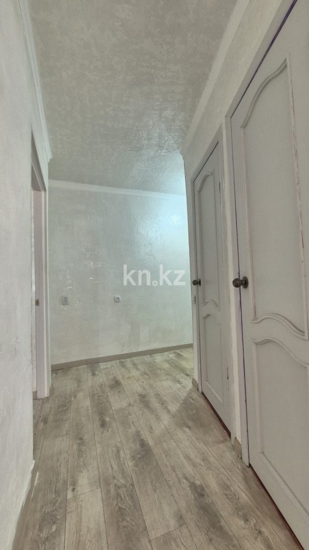 Продажа 2-комнатной квартиры, 43 м², Махамбета, дом  109 в Атырау - фото 9