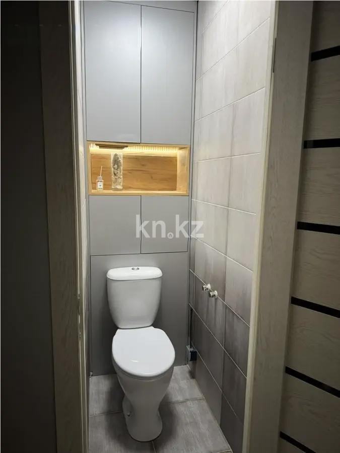 Продажа 4-комнатной квартиры, 80 м², ул. Ермекова, дом  83 в Караганде - фото 5