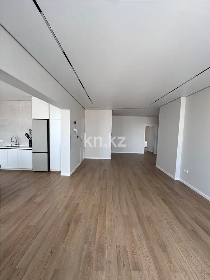 Продажа 3-комнатной квартиры, 107 м², пр. Тауелсыздык, дом  56 в Астане