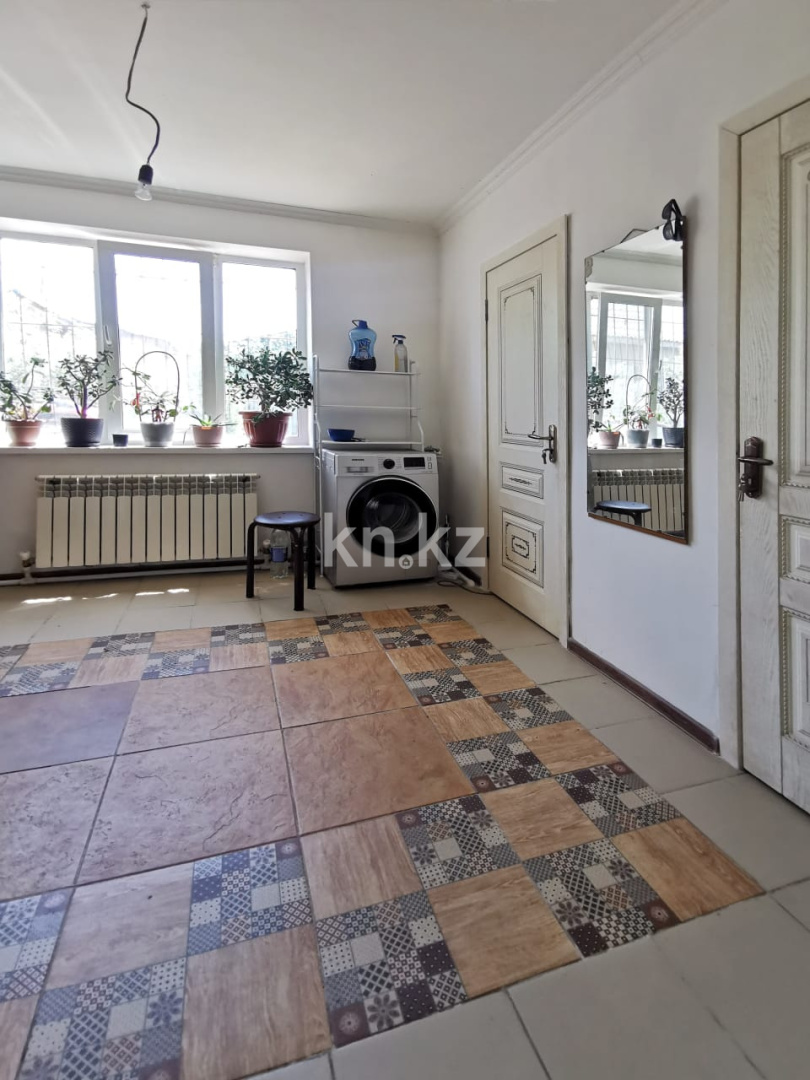 Продажа 4-комнатного дома, 140 м², Боралдай, улица Байзакова в Алматинской области - фото 15