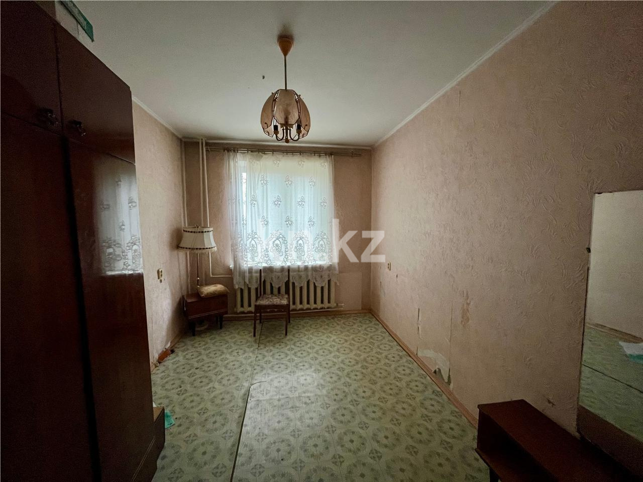 Продажа 3-комнатной квартиры, 63 м², ул. Жекибаева в Караганде - фото 5