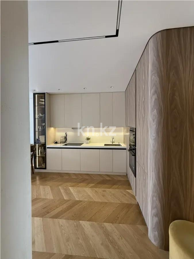 Продажа 2-комнатной квартиры, 53 м², ул. Утепова, дом  31 в Алматы - фото 2