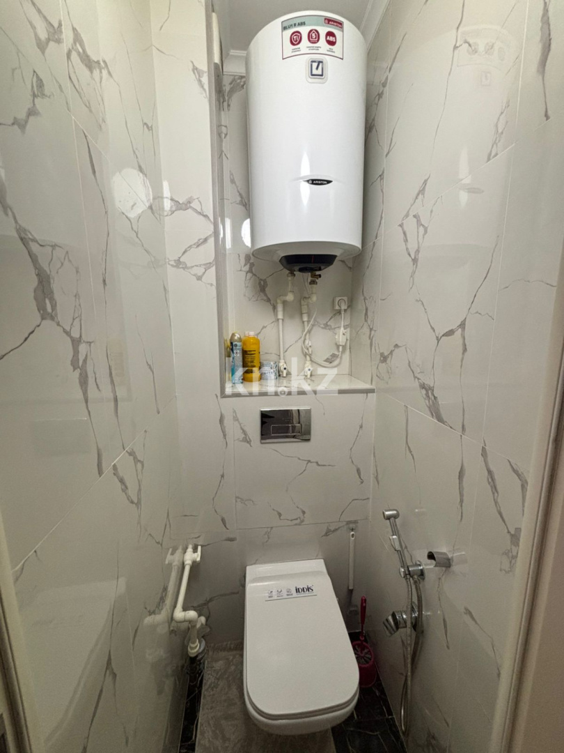 Продажа 3-комнатной квартиры, 62.6 м², мкр-н Степной-4, дом  17 в Караганде - фото 7