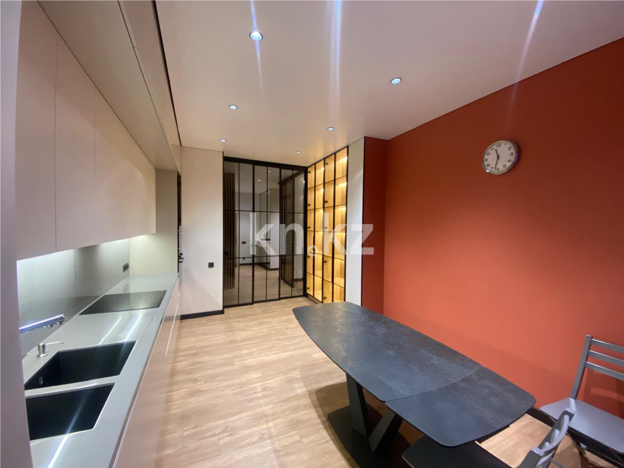 Продажа 4-комнатной квартиры, 136 м², пр. Мангилик Ел в Астане - фото 14