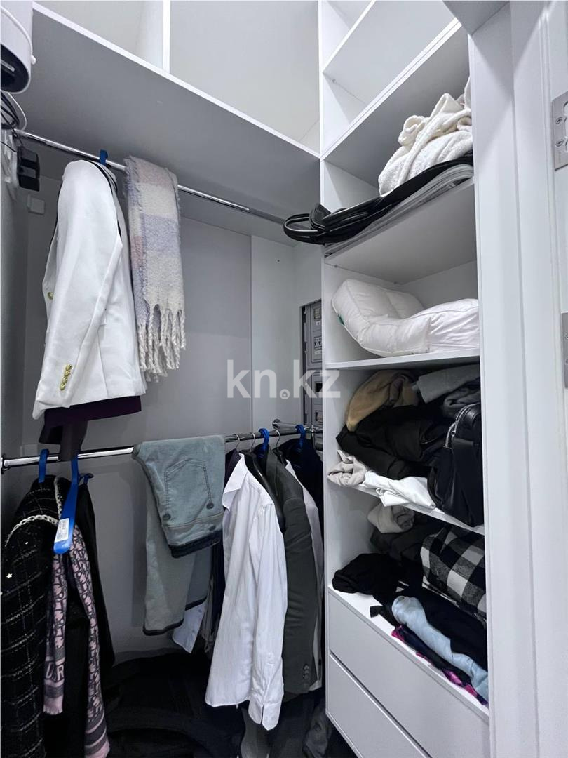 Продажа 2-комнатной квартиры, 73 м², ул. Момышулы в Караганде - фото 32