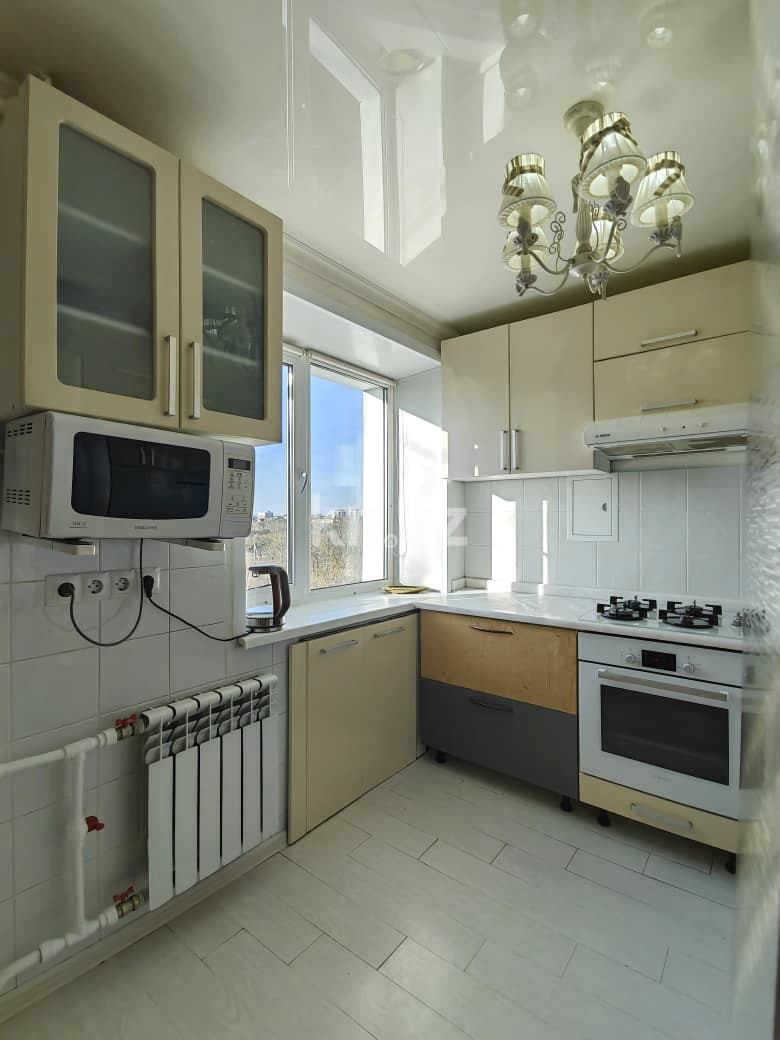 Продажа 3-комнатной квартиры, 71 м², ул. Ержанова, дом  47/2 в Караганде - фото 7