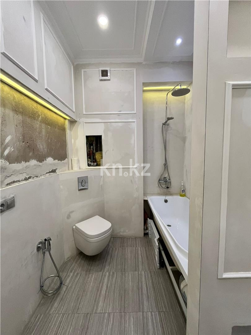 Продажа 3-комнатной квартиры, 80.4 м² в Астане - фото 12