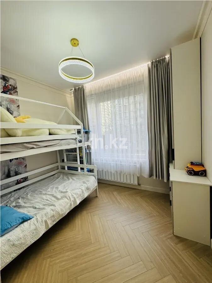 Продажа 4-комнатной квартиры, 98 м² в Алматы - фото 4