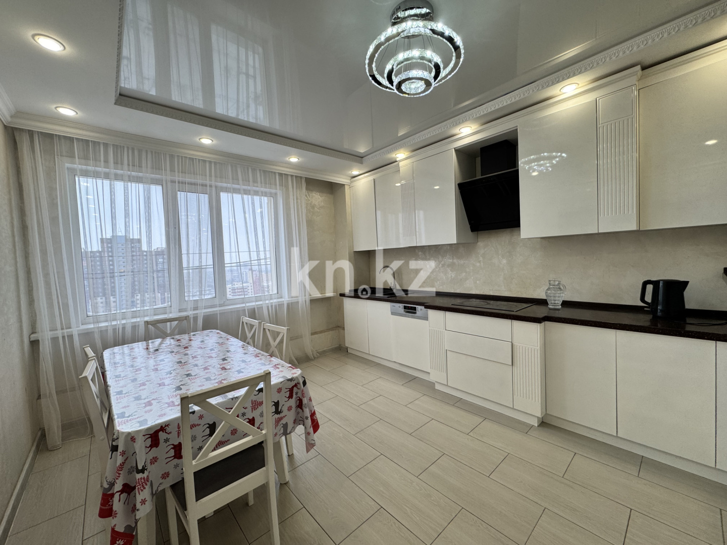 Продажа 3-комнатной квартиры, 110.5 м² в Караганде - фото 9