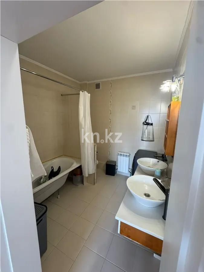 Продажа 3-комнатной квартиры, 120 м² в Алматы - фото 4