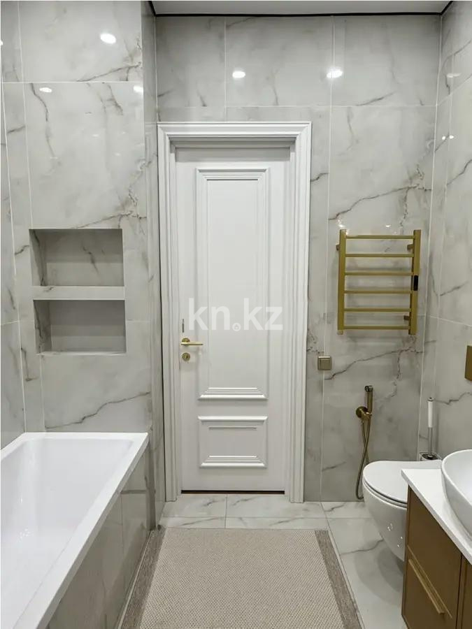 Продажа 4-комнатной квартиры, 131.9 м² в Астане - фото 5