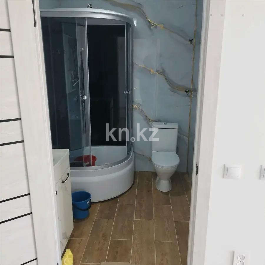 Продажа 1-комнатной квартиры, 38 м², ул. Жамбыла, дом  118 в Алматы - фото 4