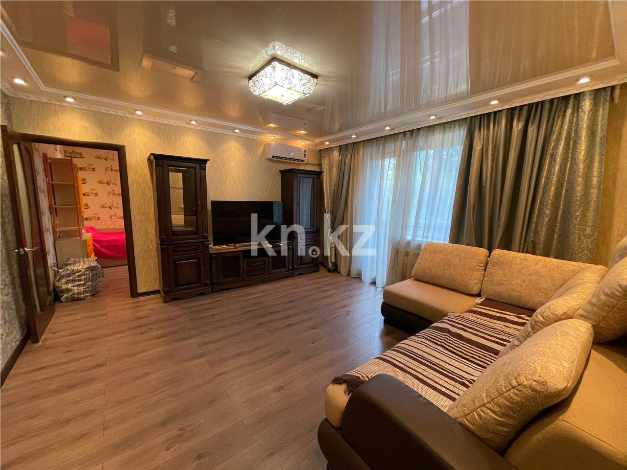 Продажа 4-комнатной квартиры, 93 м² в Караганде