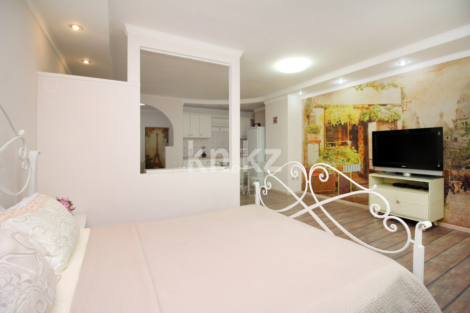 Аренда 1-комнатной квартиры посуточно, 50 м², ул. Хусаинова, дом  225 - ул. Розыбакиева в Алматы - фото 3