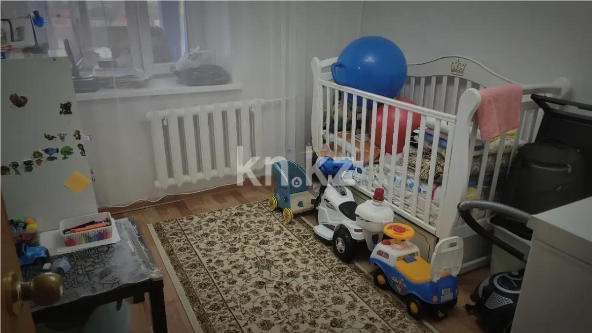 Продажа 4-комнатной квартиры, 74 м², пр. Абая, дом  96 в Астане - фото 2