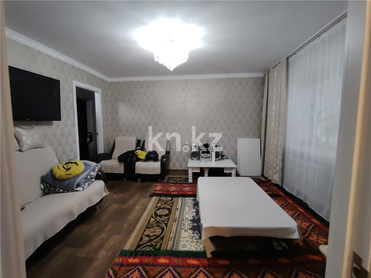 Продажа 3-комнатной квартиры, 53 м², ул. 6-й мик-н, дом  28 в Темиртау - фото 3