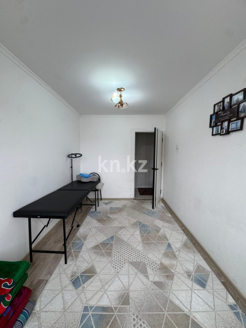 Продажа 4-комнатной квартиры, 63 м² в Караганде - фото 10
