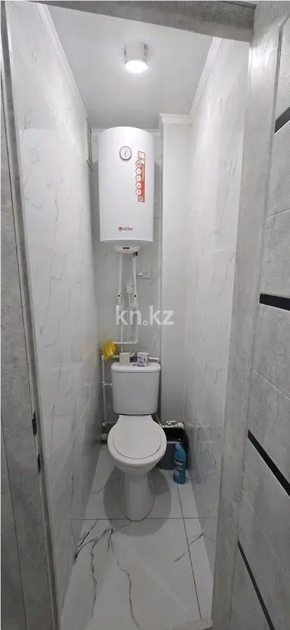 Продажа 3-комнатной квартиры, 50 м², 23-й мкр., дом  36 в Караганде - фото 7