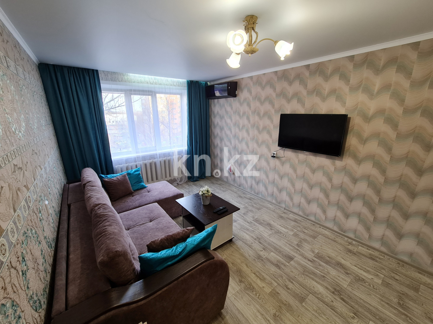 Аренда 2-комнатной квартиры посуточно, 55 м², Камзина, дом  64 в Павлодаре