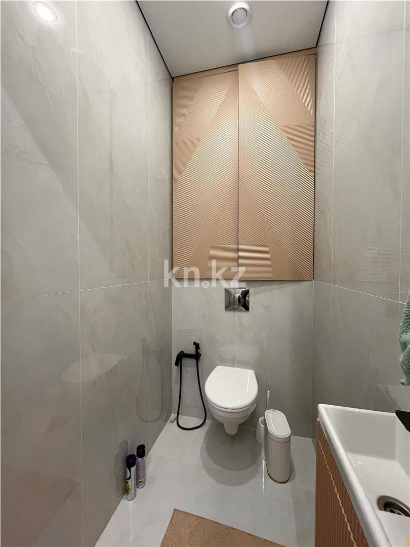 Продажа 3-комнатной квартиры, 75 м² в Караганде - фото 8