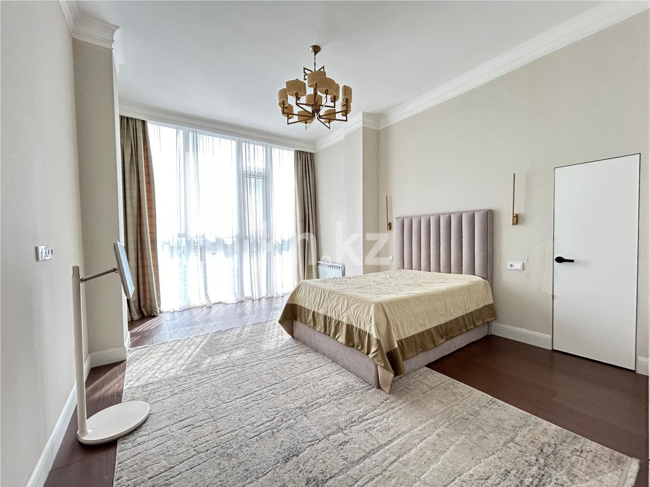 Продажа 5-комнатной квартиры, 223.3 м², ул. Керей, Жанибек хандар в Астане - фото 4