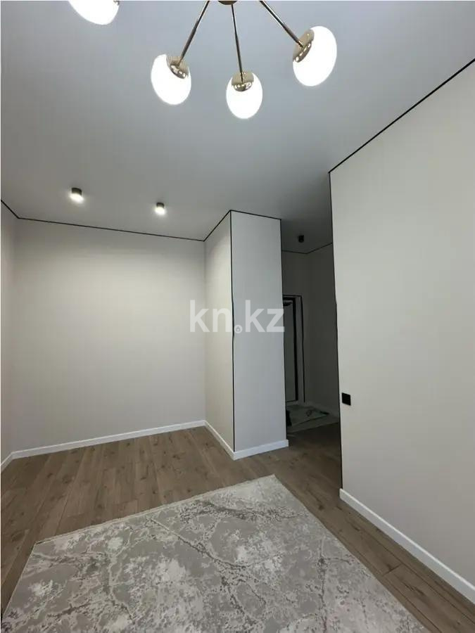 Продажа 1-комнатной квартиры, 37 м², ул. Е-15, дом  16 в Астане - фото 2