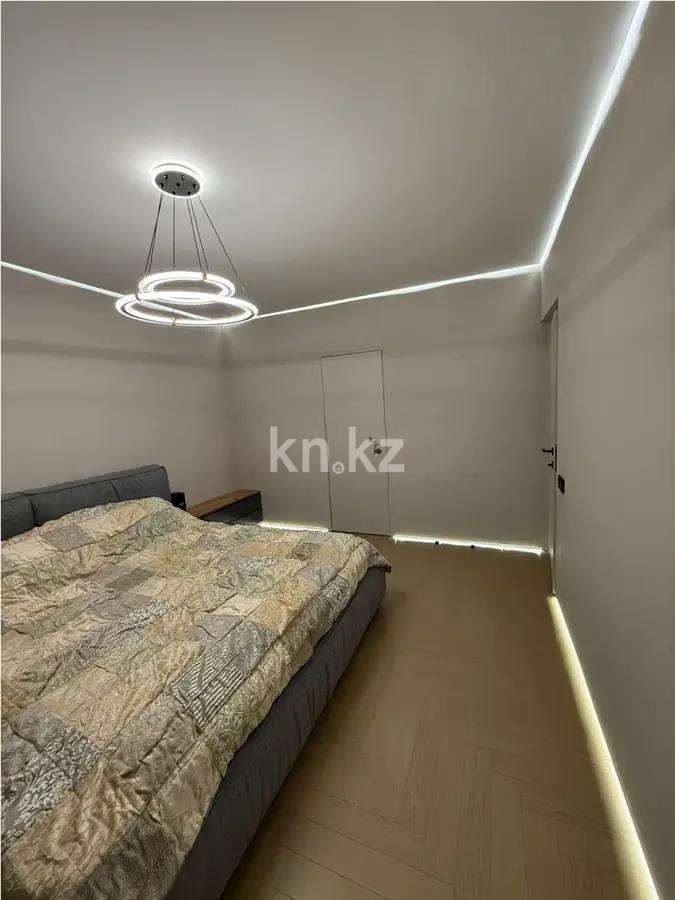 Продажа 3-комнатной квартиры, 83 м², ул. Утепова, дом  31 в Алматы - фото 3
