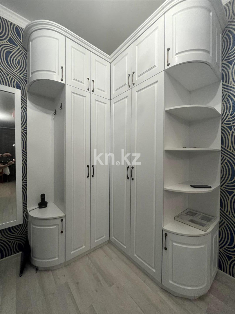 Продажа 3-комнатной квартиры, 80 м², Степной 2 в Караганде - фото 16