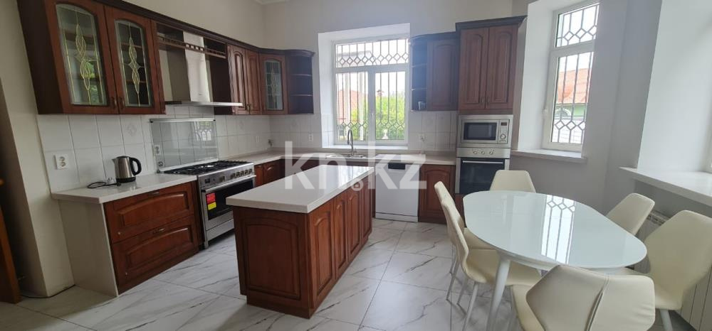 Аренда 6-комнатного дома, 550 м², ул. Иванилова в Алматы - фото 7