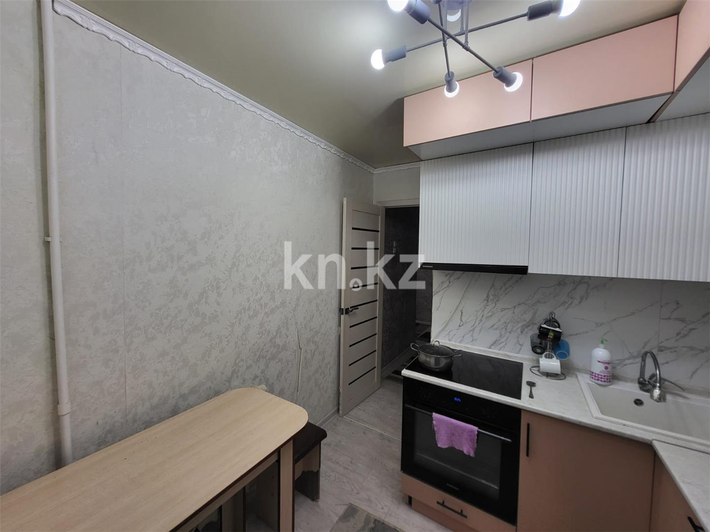 Продажа 3-комнатной квартиры, 55 м², мкр-н 7, дом  18 в Темиртау - фото 9