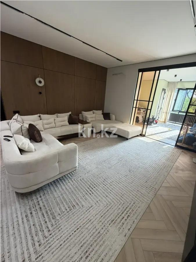 Продажа 3-комнатной квартиры, 100 м² в Алматы