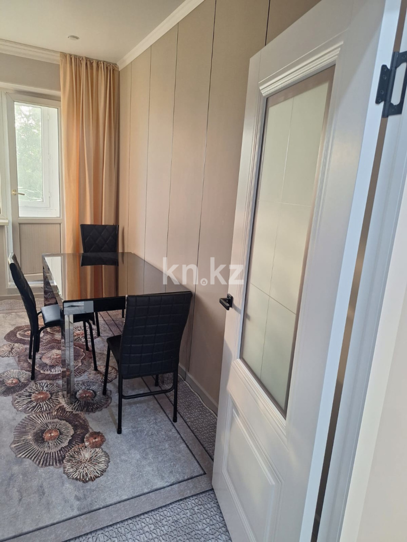 Продажа 3-комнатной квартиры, 66 м², ул. Прокофьева, дом  33 в Алматы - фото 2