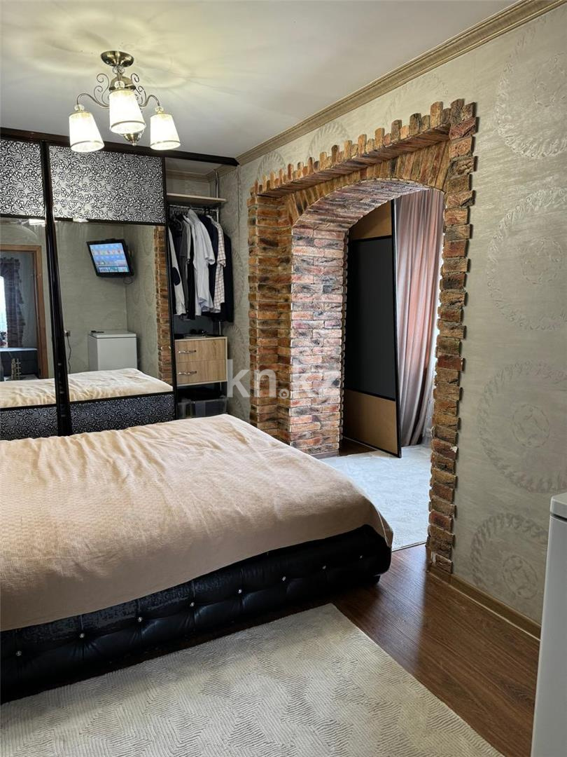 Продажа 3-комнатной квартиры, 68 м², пр. Назарбаева в Караганде - фото 4