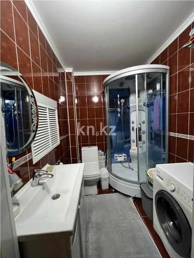 Продажа 3-комнатной квартиры, 102 м², мкр. Аксай-1а, дом  27 в Алматы - фото 5