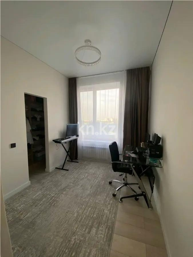 Продажа 3-комнатной квартиры, 89.5 м², ул. Утеген батыра, дом  11в в Алматы - фото 3