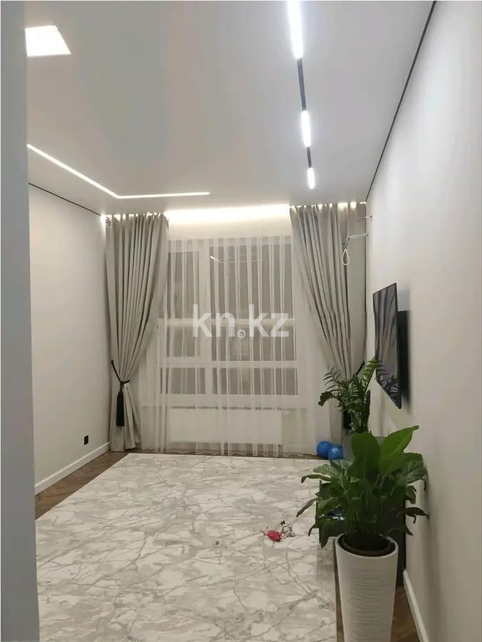 Продажа 1-комнатной квартиры, 38 м² в Астане