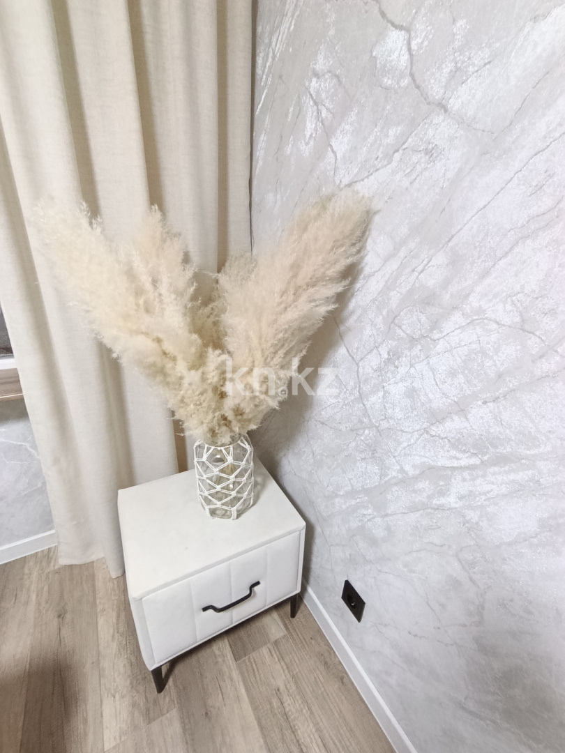 Продажа 2-комнатной квартиры, 48.3 м², ул. Виноградова, дом  19 в Усть-Каменогорске - фото 4