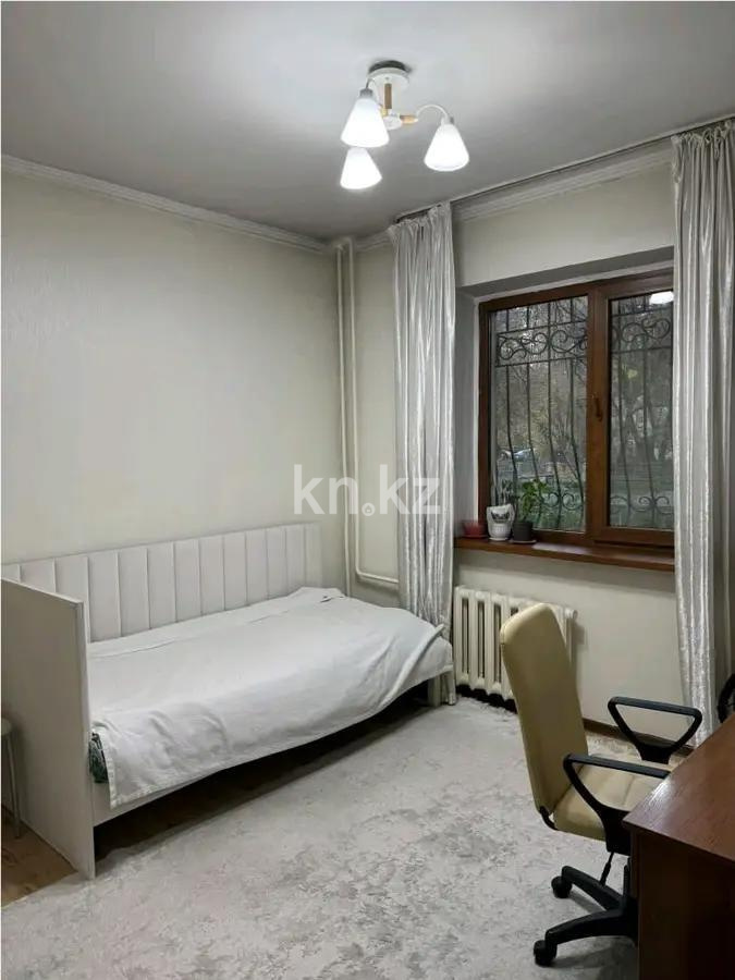 Продажа 3-комнатной квартиры, 68 м², мкр. Тастак-2, дом  33 в Алматы - фото 4