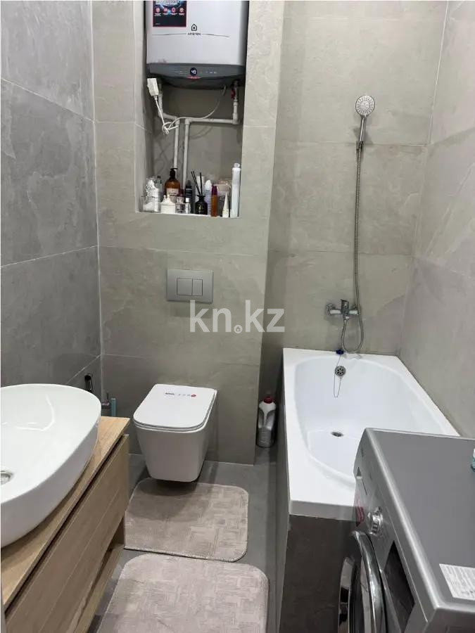 Продажа 3-комнатной квартиры, 80 м², мкр-н Орбита-1, дом  15/1 в Караганде - фото 3
