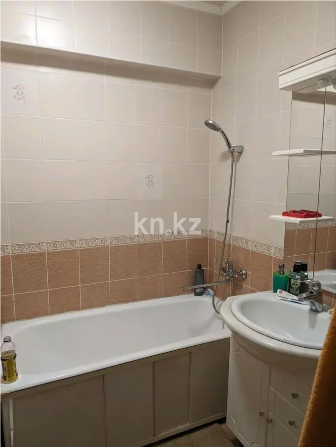 Продажа 3-комнатной квартиры, 68.5 м², ул. Мауленова, дом  123 в Алматы - фото 4