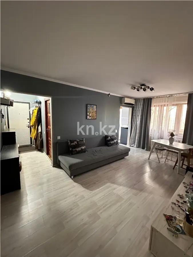 Продажа 3-комнатной квартиры, 60 м², мкр-н 6, дом  10 в Алматы