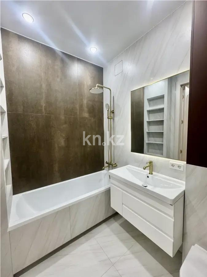 Продажа 4-комнатной квартиры, 132.2 м² в Астане - фото 5