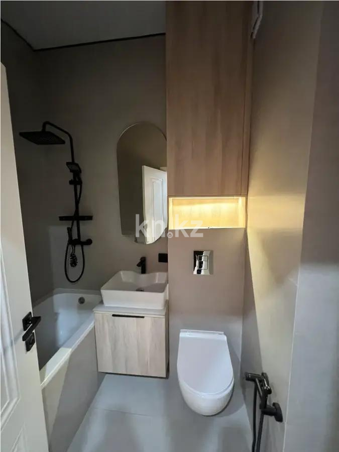 Продажа 4-комнатной квартиры, 65 м² в Алматы - фото 6