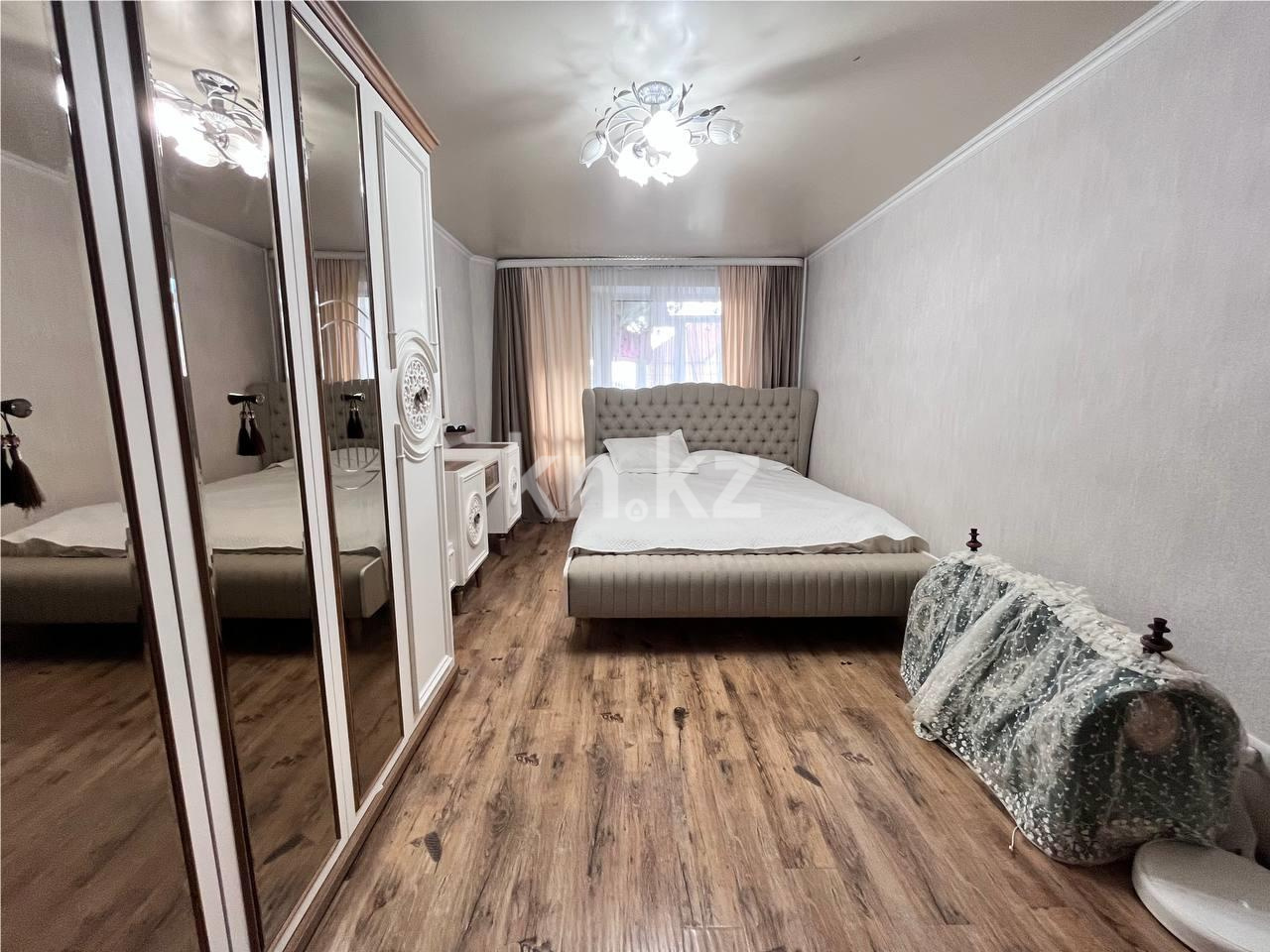 Продажа 4-комнатной квартиры, 76 м², ул. Дюсембекова в Караганде - фото 9