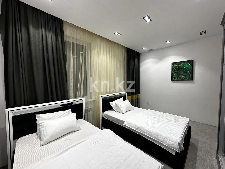 Продажа 5-комнатной квартиры, 250 м², пр. Гагарина, дом  244 в Алматы - фото 3