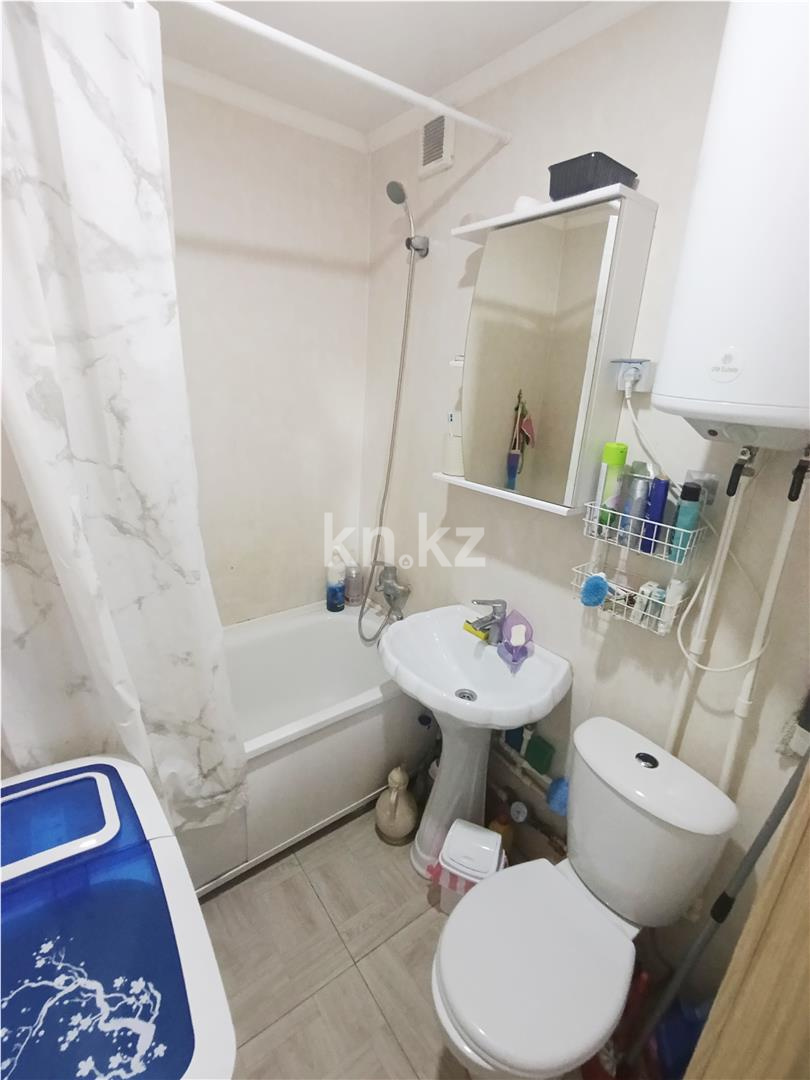 Продажа 2-комнатной квартиры, 44 м², 21 мкр. в Караганде - фото 8