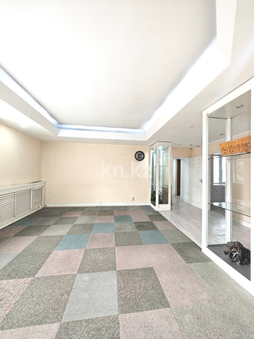 Аренда 4-комнатного дома, 105 м², ул. Сатпаева, дом  6 в Караганде - фото 4