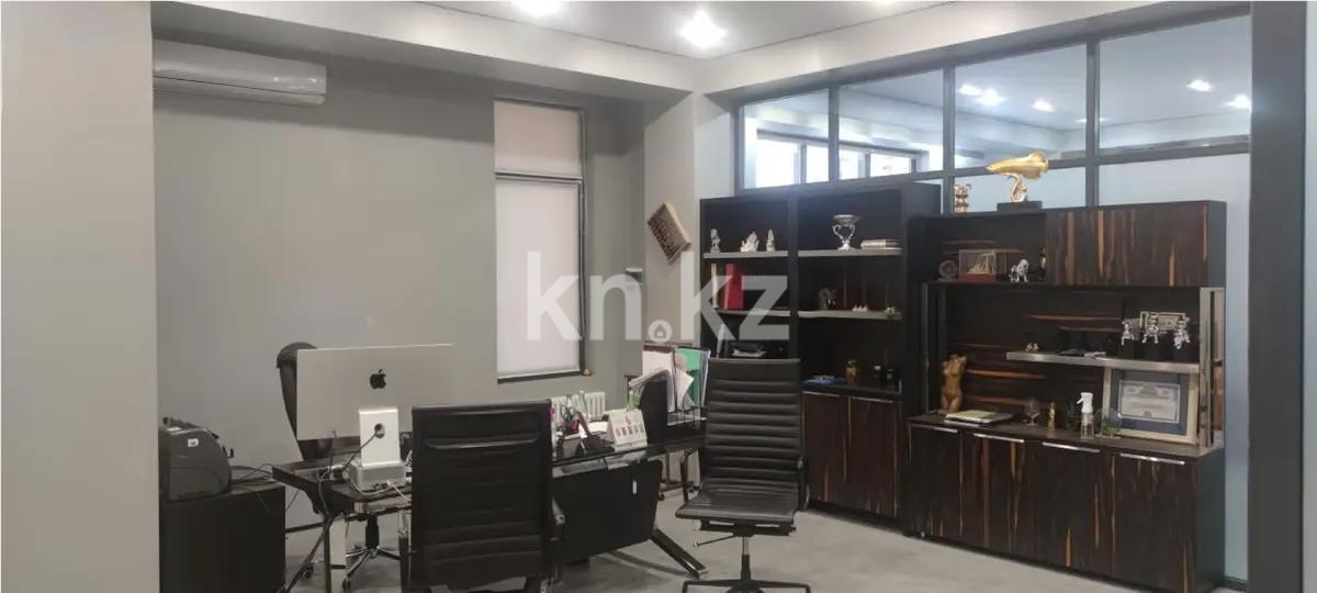 Продажа 9-комнатной квартиры, 439 м², пр. Достык, дом  308е в Алматы - фото 3